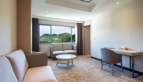 Deluxe Suite, 1 King Bed, Non Smoking