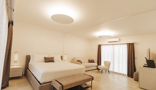 Junior Suite, Hot Tub, Annex Building