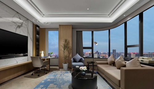 Deluxe Suite, 1 King Bed