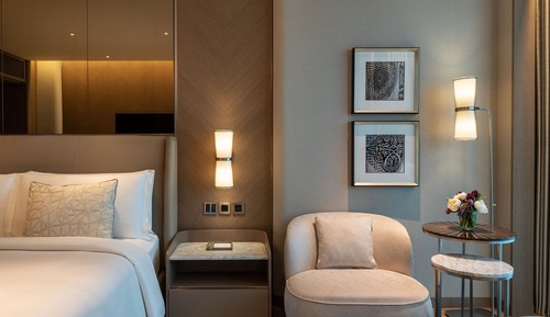 Superior Room, 1 King Bed (Guest Room)