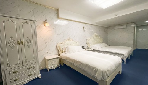 Standard Twin Room, Accessible