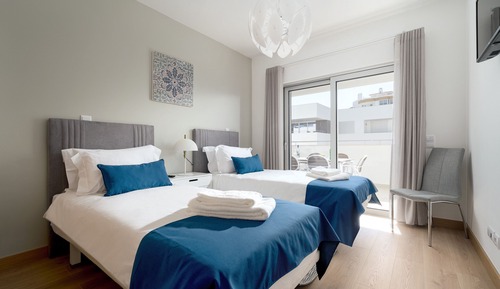 Apartment, 2 Bedrooms, Pool Access