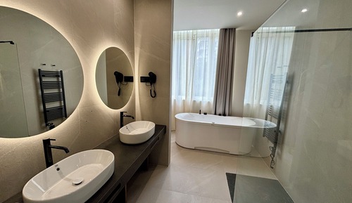 Honeymoon Double Room