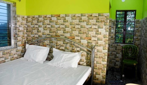 Basic Double Room, 1 Double Bed