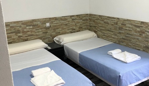 Basic Double or Twin Room, Shared Bathroom