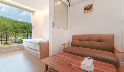 Basic Room, 1 Bedroom (Oreum View 301(2bakisangyeyakganeung))