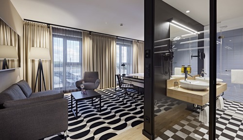 Gallery Double Room, 1 King Bed