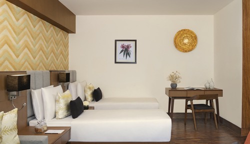 Premium Room, 2 Twin Beds, Balcony, Pool View