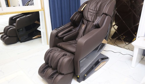 Room (Suite free breakfast (large whirlpool)