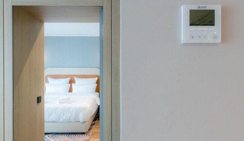 Signature Suite, 1 King Bed, Non Smoking, Kitchen