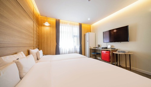 Deluxe Twin Room (No Breakfast provided on Mondays)