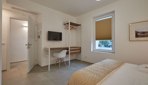 Classic Quadruple Room