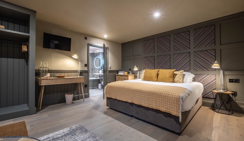 Family Room (Rosehip)