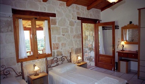 Traditional Apartment, 2 Bedrooms, Sea View (2)