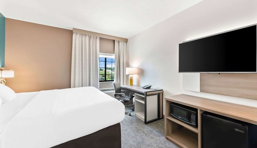 Standard Room, 1 King Bed, Non Smoking