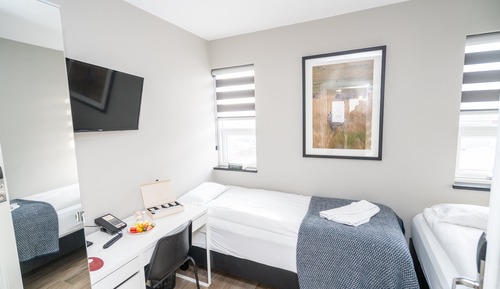 Twin Room, Shared Bathroom