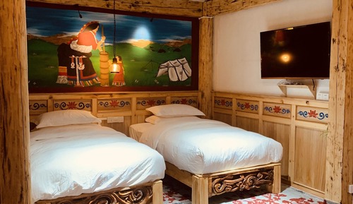 Twin Room (Ji Xiang)