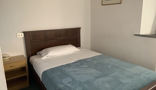 Basic Single Room