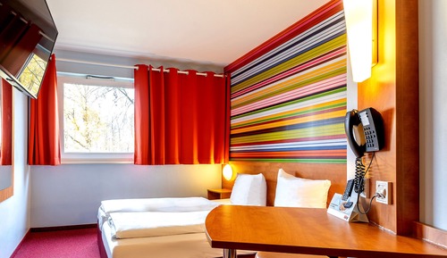 Standard Double or Twin Room, Smoking