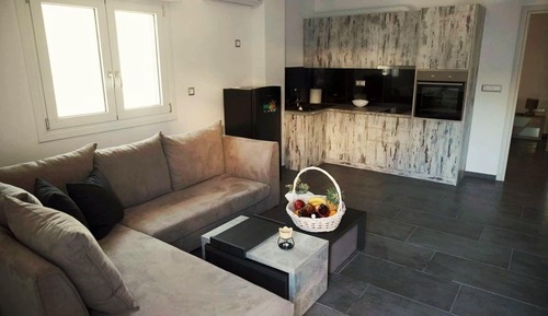 Deluxe Apartment (Xanthi)