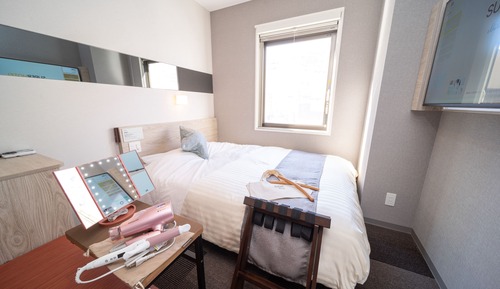 Ladies Room, Women only (Room only)