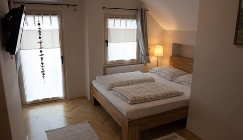 Deluxe Double or Twin Room, Balcony (2)