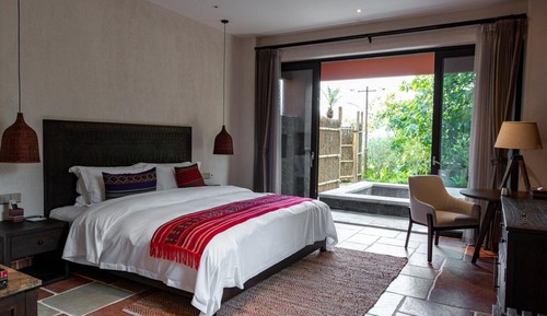 Premium Villa with 2 Bebrooms - Lake View