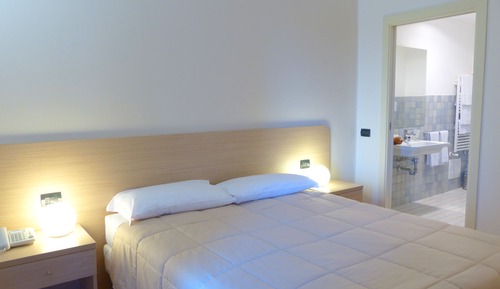 Deluxe Room, Garden View