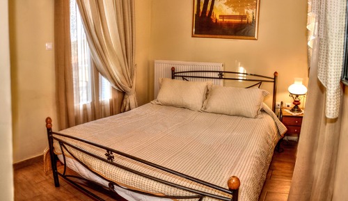 Standard Studio, 2 Twin Beds