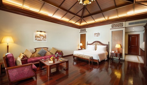 Beach Front Villa King Bed - Private Pool