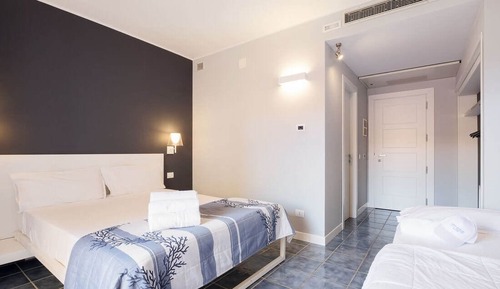 Triple Room, Pool View