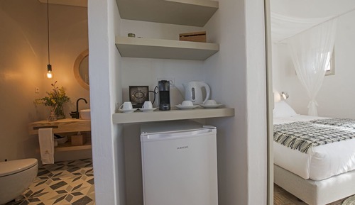 Double or Twin Room, Partial Sea View