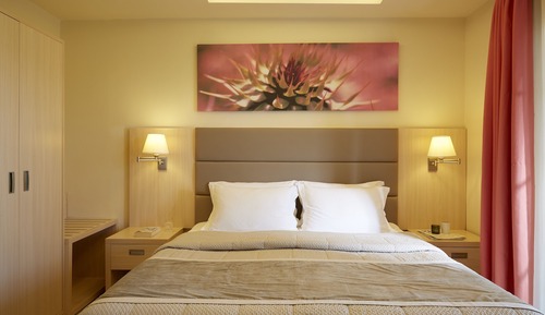 Family Suite, Balcony, Garden View