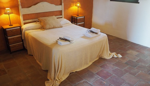 Family Double Room, 1 Queen Bed, Fireplace, Garden View