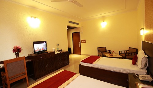 Executive Room, Pool View