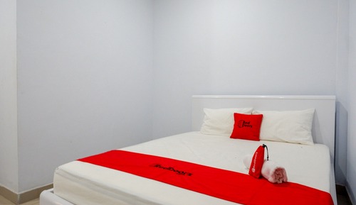 Double Room (Reddoorz)