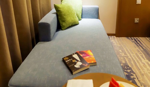 Standard Room, 1 King Bed, Smoking