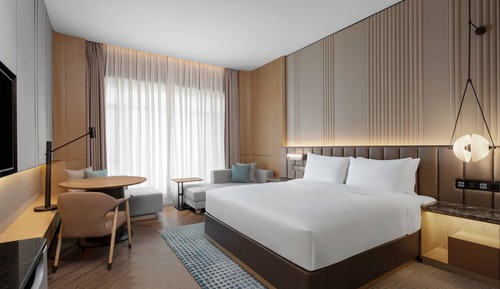 Superior Room, 1 King Bed