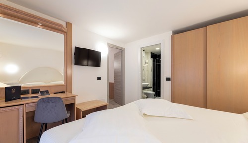 Superior Quadruple Room