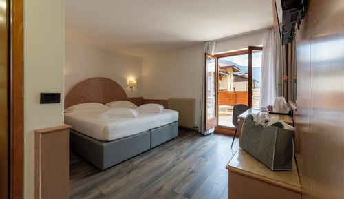 Superior Double or Twin Room, Terrace