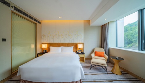 Standard Room, 2 Twin Beds (High Floor)