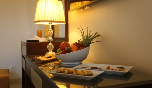 Standard Room, 1 Queen Bed, City View