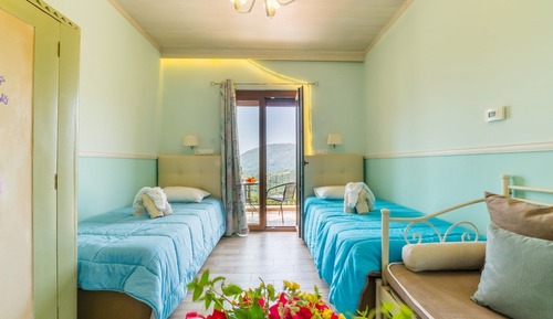 Deluxe Room, Balcony (Psiloritis)