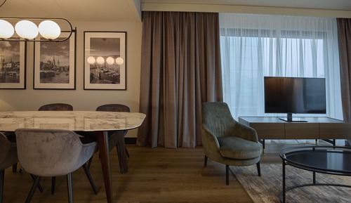 Design Suite (Airfield View)