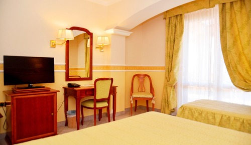 Superior Triple Room