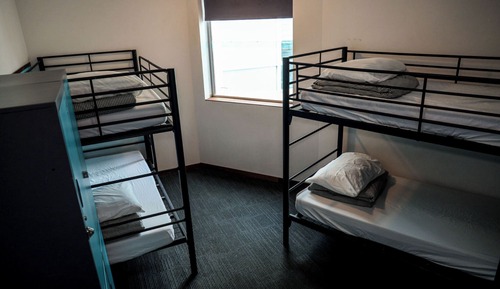 Mixed Dormitory with Private Bathroom- 4 Beds