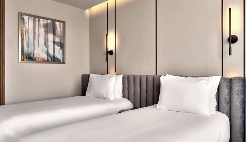 Standard Room, 2 Twin Beds (Walk-In Shower)