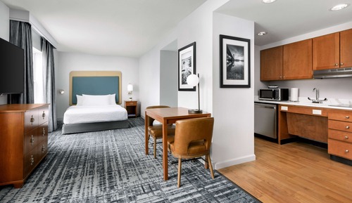 Room, 1 Queen Bed, Accessible (Mobility, Roll In Shower)