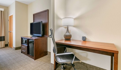 Suite, 1 King Bed with Sofa bed, Accessible, Non Smoking