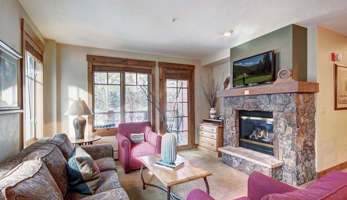 Condo, 2 Bedrooms